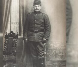 Komutanın cesareti Anzakları durdurdu