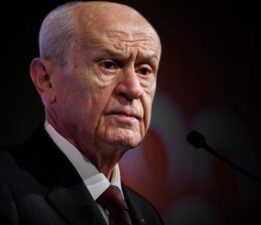 MHP lideri Bahçeli’den depremlere ilişkin açıklama: İstanbul’un bir numaralı gündemi deprem olmalıdır