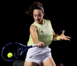 Milli tenisçi Zeynep Sönmez ilki başardı