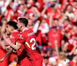 Premier Lig’de Liverpool şampiyon!