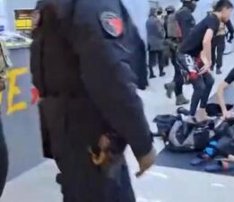 Putin’in orduya asker kazandırmak için şaşırtan yöntemi! Spor salonunu basıp erkekleri kaçırdılar