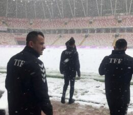 Sivasspor-Fenerbahçe maçı ertelenecek mi? Başlama saatinde kar yağışı beklentisi