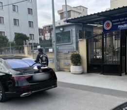 Sosyal medyada olay olmuştu! Bakan Yerlikaya duyurdu: Beşiktaş’taki aracın çakarı iptal edildi