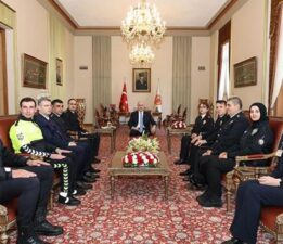 TBMM Başkanı Numan Kurtulmuş Meclis Koruma Daire Başkanlığı personelini kabul etti