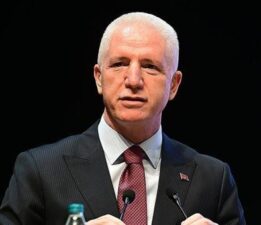 Vali Gül’den CHP’nin Beyoğlu’nda yapmak istediği izinsiz gösteriye ilişkin açıklama