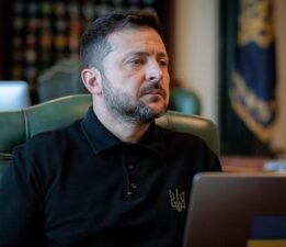 Zelenskiy’den ateşkes yanıtı: Beklemesine gerek olmadığına inandığını düşünüyoruz
