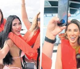 4.5 milyon dolarlık yat batarken selfie