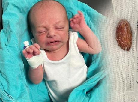 4 yaşındaki çocuk, 16 günlük kardeşine badem şekeri verdi, sonrası inanılmaz