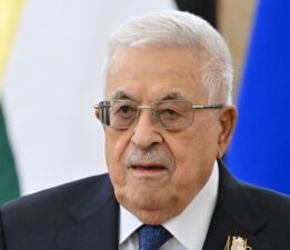 Abbas lübnan’da