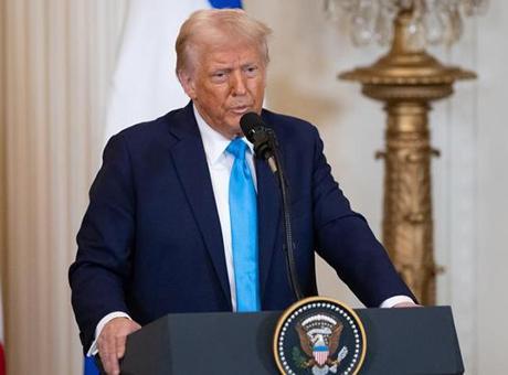 ABD Başkanı Trump, Gazze’deki 24 esirden 3’ünün hayatını kaybettiğini açıkladı