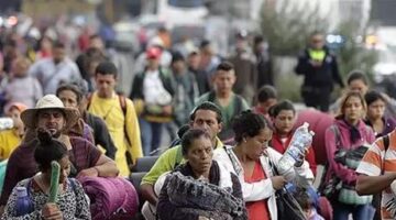ABD’den göçmenler için yeni karar! Ülkelerine dönmek isteyenlere para verilecek