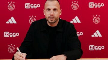 Ajax’ta Farioli yerine Heitinga getirildi