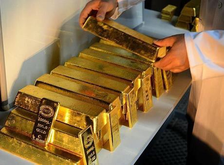 Altının ons fiyatında olası geri çekilmelerde merkez bankalarının etkili olması bekleniyor