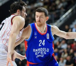 Anadolu Efes-Beşiktaş maçına erteleme