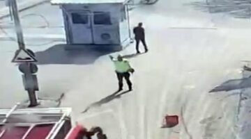 Aracı polisin üzerine sürmüştü! CHP otobüsünün şoförünün cezası belli oldu