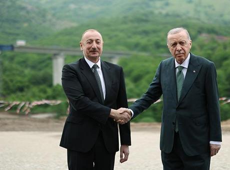 Azerbaycan Cumhurbaşkanı Aliyev: Türkiye-Azerbaycan dostluğu ve kardeşliği ebedidir
