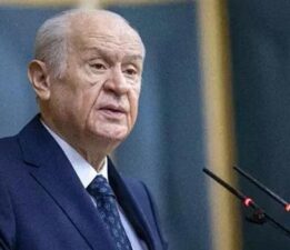 Bahçeli: Türk milliyetçiliğini karalamak milletin ruh köküne yabancılaşmaktır