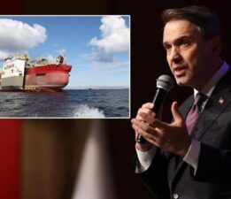 Bakan Bayraktar: Yüzer üretim platformumuz 29 Mayıs’ta İstanbul Boğazı’nı geçecek