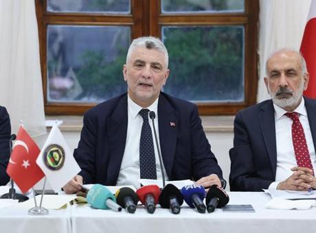 Bakan Bolat: Türkiye lojistik konusunda güvenilir bir üs olduğunu bir kez daha göstermiştir