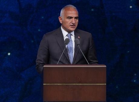 Bakan Ersoy: 5 bin 927 vakıf kültür varlığının restorasyon ve onarım işini gerçekleştirdik