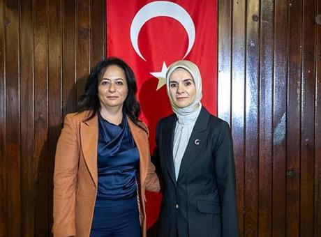 Bakan Göktaş Filistinli mevkidaşıyla görüştü! Gazzeli hasta çocukları ziyaret etti
