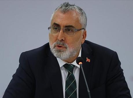 Bakan Işıkhan Türk Devletleri Sendikalar Teşkilatı Birliği Başkanlığına seçilen Atalay’ı tebrik etti