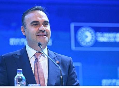 Bakan Kacır: Sanayimizi güçlendirecek yapısal adımları hızla hayata geçireceğiz