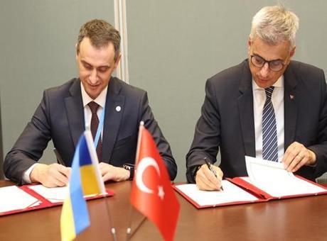 Bakan Memişoğlu, Ukraynalı mevkidaşı ve heyetiyle görüştü