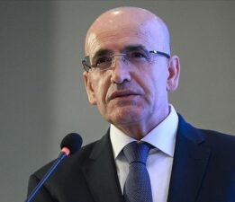 Bakan Şimşek: Azalan belirsizlik dezenflasyona katkı sağlayacak