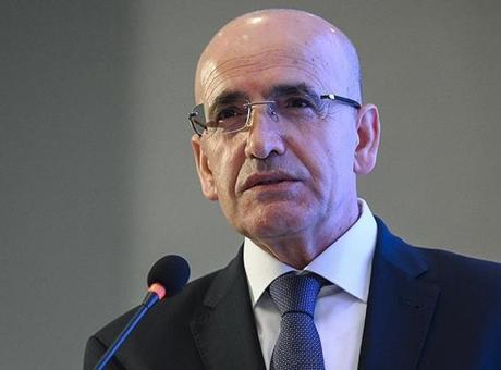 Bakan Şimşek: Cari açığın tahminimizin altında gerçekleşmesini öngörüyoruz