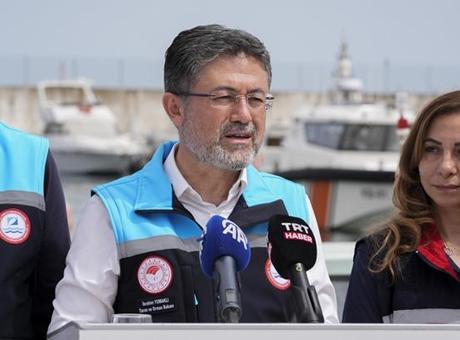 Bakan Yumaklı: Küçük ölçekli balıkçı gemilerine son 7 yıldır destek veriyoruz