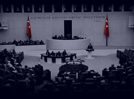 Bazı kanunlarda değişiklikler yapılmasını içeren kanun teklifi komisyondan geçti