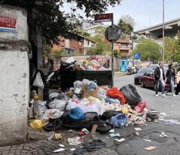 Beşiktaş’ta vatandaşı isyan ettiren manzara: Ne yapacağımızı bilmiyoruz, biz artık bu işten bıktık