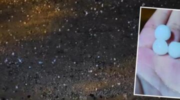 Bir anda misket büyüklüğünden dolu yağdı! Sürücüler zor anlar yaşadı