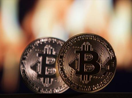 Bitcoin’de 3 ay sonra bir ilk! 100 bin doları aştı