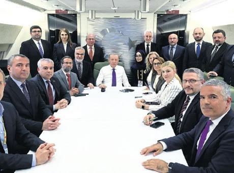‘Çekilen halayların bir anlamı var’