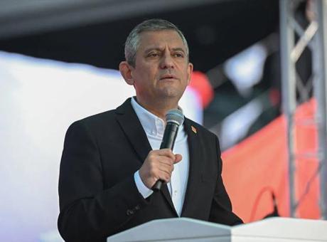 CHP Lideri Özgür Özel, partisinin Bursa mitinginde konuştu