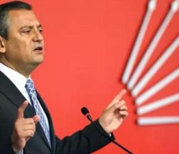 CHP Lideri Özgür Özel’den Anneler Günü kutlaması