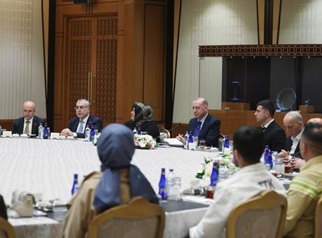 Cumhurbaşkanı Erdoğan: Türkiye Yüzyılı, emek ve alın terinin yüzyılı olacak