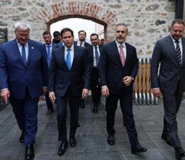 Dolmabahçe’de Türkiye-ABD-Ukrayna Üçlü Toplantısı başladı! İlk görüntüler