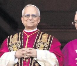 Dördüncü oturumda seçildi: Yeni Papa ’14. Leo’