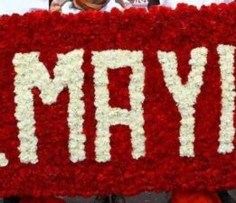 Ekonomi yönetimi, 1 Mayıs Emek ve Dayanışma Günü’nü kutladı