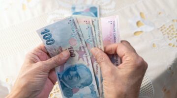 Emekli bayram ikramiyesi ödemeleri 2025: Kurban Bayramı ikramiyesi ne zaman yatacak, bayramdan önce yatar mı?