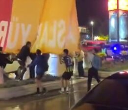 Galatasaray bayrağına saldıran 3 Fenerbahçe taraftarına gözaltı