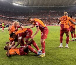 Galatasaray’dan 19. şampiyonluk paylaşımı