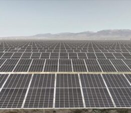 Güneşten elektrik üretiminde yılın rekoru kırıldı