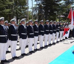 İçişleri Bakanı Yerlikaya Polis Akademisi öğrencileri ile bir araya geldi