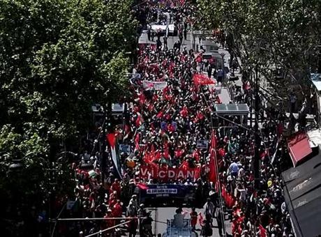 İHH’nin İstanbul’da düzenlediği Gazze’ye destek yürüyüşü sona erdi