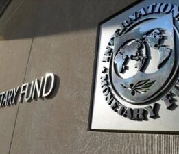 IMF, Pakistan’a 1 milyar dolarlık kaynağın önünü açtı