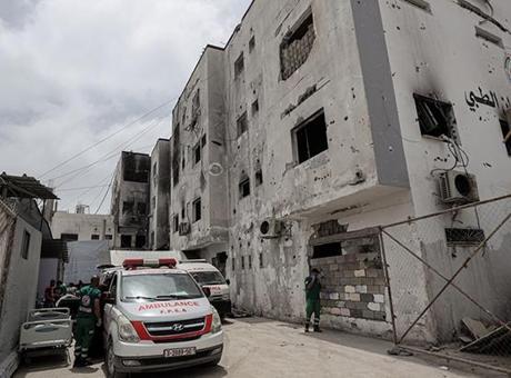 İsrail ordusu, saldırı tehdidiyle Gazze’deki El-Avde Hastanesinin boşaltılmasını istedi